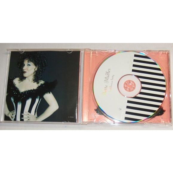 Bathhouse Betty by Bette Midler CD from 1998 Very Good + Condition - Picture 3 of 3